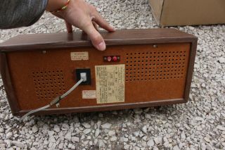 Vintage RCA Victor Model RF - 98 Tube Radio - Dual Speakers 6