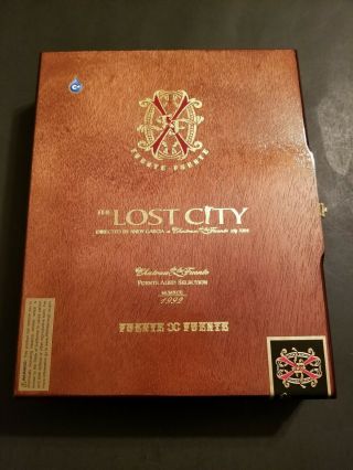 Fuente Opus X Lost City Empty Cigar Box/cigar Boxes