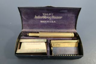 Vintage Valet Autostrop Safety Razor With 1 Blade And Blade Case Gold
