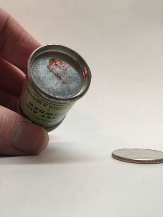 Vintage Wyeth ' s First Aid Powder Tin with Powder Trial Size Mini Medical C14 5