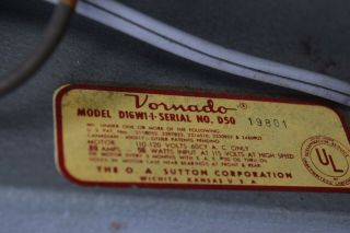 Vintage Vornado 1950 ' s Mid Century 2 Speed Fan Model D16W1 - 1 good. 7
