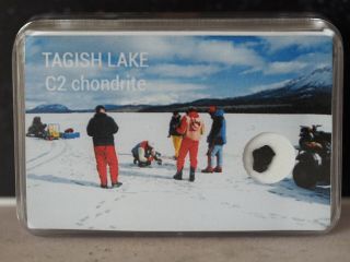 Tagish Lake Meteorite - Unique C2 Chondrite - Fell In 2000