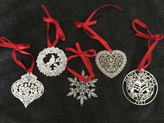 Opelle Ornament Giftwear By Corningware