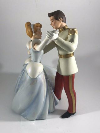 Wdcc Cinderella & Prince Charmig So This Is Love Figurine