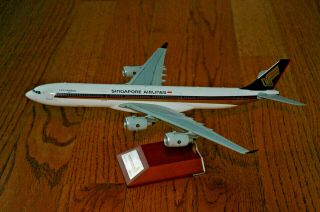 Jc Wings 1:200 Singapore Airlines Airbus A340 - 500 9v - Sga