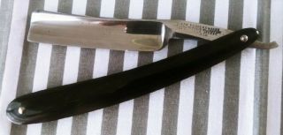 Vintage Straight Razor " Joseph Rodgers & Sons " Cutlers To Their Majesties