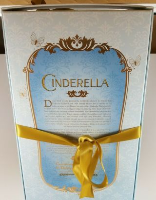 Authentic Disney Store Live Action Cinderella Limited Edition 17 