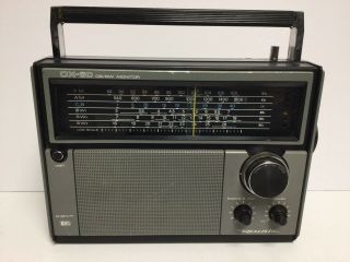 Realistic Dx - 60 Shortwave Radio Cb Am Fm Tabletop Portable Reciever