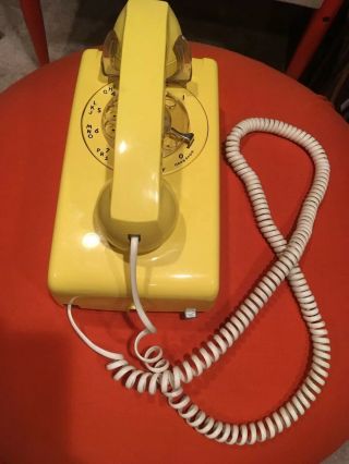 Vintage At&t Rotary Wall Phone Yellow No Box