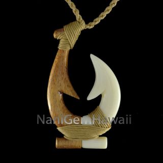 Fish Hook Hawaiian Polynesian Hand Carved Buffalo Bone Makau Design Necklace