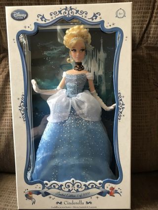Disney Store Limited Edition Cinderella 17” Collector Doll Le 5000
