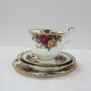 Royal Albert Bone China Old Country Roses Single Place Setting 4pc Cup Set 405