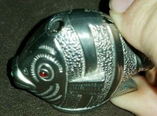 VTG Angel Fish Electronic Butane Lighter w/ flashing red eyes & green mouth 3