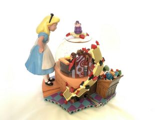 Disney Alice In Wonderland 50th Anniversary snow globe - The Trail Queen Of Hear 6