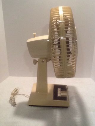 Vintage Lakewood 3 - Speed Oscillating TABLE Fan Model 1200A BOX VGC GREAT 4