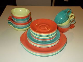 28 Pc Service For Four Russel Wright Residential Melmac Dishes