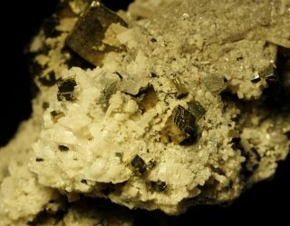 Sphalerite,  Bertrandite,  Pyrite on sharp Quartz crystal fine minerals Kazakhstan 4