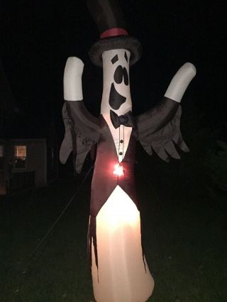 Vintage Gemmy Airblown Inflatable Sharp Dressed Ghost.  12 Feet Tall