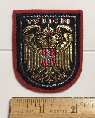 Wien Vienna Austria Eagle Crest Coat Of Arms Shield Red Felt Patch Badge