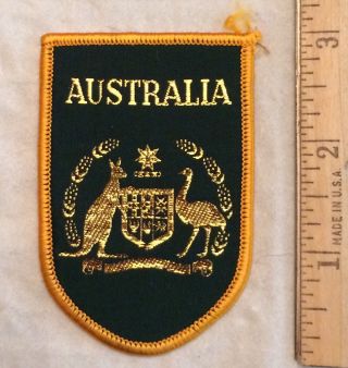 Australia Kangaro,  Emu Coat Of Arms Souvenir Embroidered Patch Badge