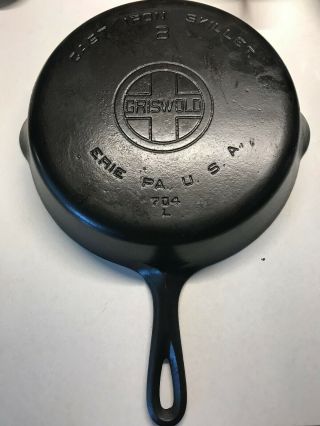 Griswold Cast - Iron Pre - Seasoned Skillet Number 8 Stove Oven Frying Pan 10.  5 Inch