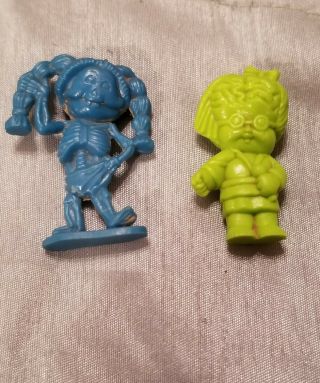 2 Topps Chewing Gum 1986 Garbage Pail Kids 1.  5 " Vintage Plastic Toy Figures