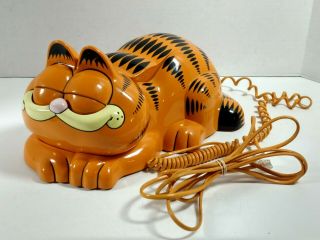 Vintage 1981 Garfield The Cat Telephone Eyes Open And Close