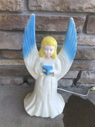 Union Blow Mold Christmas Nativity Angel Hard Plastic Mold Lighted Outdoor 18
