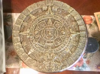 Vintage Aztec Mayan Sun Calendar Resin Wall Plaque Mexico Folk Art 11 - 1/4” Green