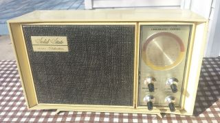 Vintage Sears Solid State Silvertone Transistor Counter Top Am Radio Model 6008