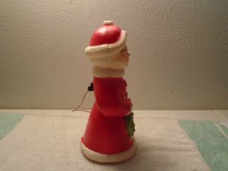 VINTAGE 1950s MRS.  SANTA CLAUS CHRISTMAS LIGHTED BLOW MOLD YARD DECORATION 14 2
