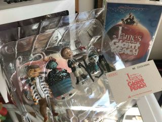 James and The giant peach mini figures set Disney Tim Burton japan toy vhs 4