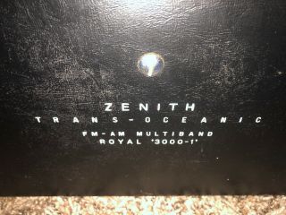 Zenith Trans - Oceanic Royal 3000 - 1 Multiband AM FM Radio Vintage Turns On 8