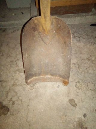 Vintage O C Steel Coal Shovel With Wooden Handle 2