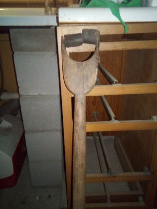 Vintage O C Steel Coal Shovel With Wooden Handle 3