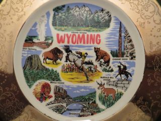 Vintage Wyoming Souvenir Plate Colorful 7 1/4 " Wide Gold Border