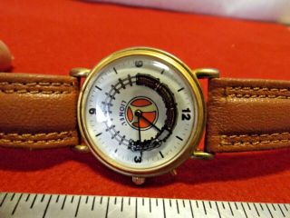 Vintage Lionel Collectible Disc Moving Train Quartz Wrist Watch