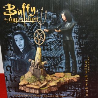Buffy The Vampire Slayer Dark Witch Willow Statuette 496 Diamond Select