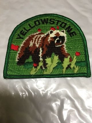 Vintage - Yellowstone Park - Grizzly Bear - Patch - Green - 5 " X 3 "