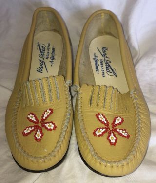 Vintage Guilmox Hand Laced Beaded Leather Moccasins Yellow Tan Sz 4