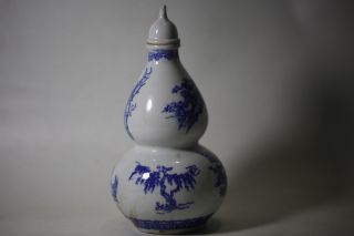 China Jingdezhen Hand Drawing Blue And White Porcelain Gourd - Shaped Wine Bottle