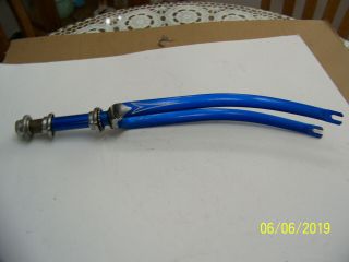 Vintage Schwinn Middleweight Fork 26 " Blue With Bearings