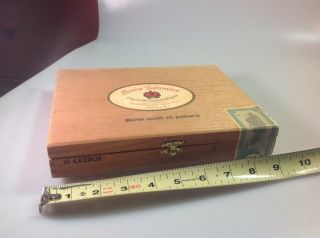 Vintage Wooden Cigar Box: Mario Palomino Cigars,  The Palomino Cigar Co.  Jamaica 5