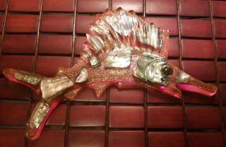 Vintage Mcm Pink Lucite & Abalone Sailfish Wall Hanging Sculpture 10.  5 " X7 "