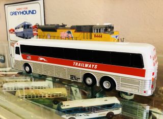 Custom Made Eagle 20 Trailways Hand Made Model Bus Toy 1/48 Scale 4