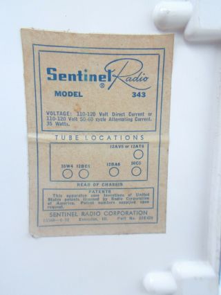 Vintage Sentinel Radio Model 343 BakeLite White Large Dial Tubes 1952 8