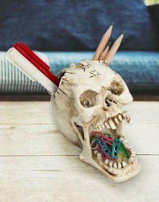 Skull Of Resin Storage Stand Practical Statue Sculpture Decoration Carving