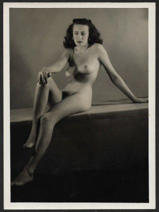 Vintage Seated Nude Model Bad Girl Demeanor 1940s Risqué Pin - Up Art Photograph