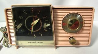 General Electric Tabletop Clock Tube Radio Model C - 406a,  1950,  Pink (loud Hum)