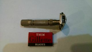 Vintage Razor - - Gillette Fat Boy E - 1 with NOS Razor Blades 5